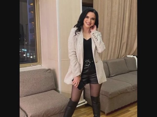 Инна Вальтер - Молодой