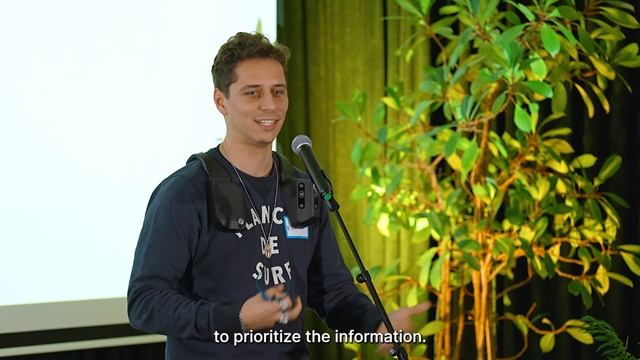 What is Biped? A Smart Copilot for The Blind & Low Vision Community смотреть онлайн