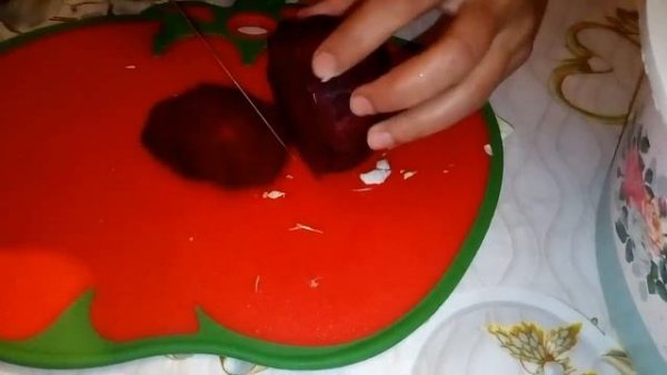 Թթու կաղամբ վրացական ձևով. վիտամինային ռումբ ձմեռային ճաշացանկի համար