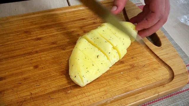 Жареный сыр халуми на гриле. Закуска к вину. Закуска к пиву