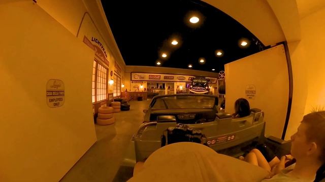 Radiator Springs Racers On Ride 4K POV with Queue DCA Disneyland Resort 2022 03 21 смотреть онлайн