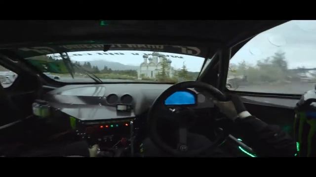 BATTLEDRIFT Mustang vs Lamborghini смотреть онлайн