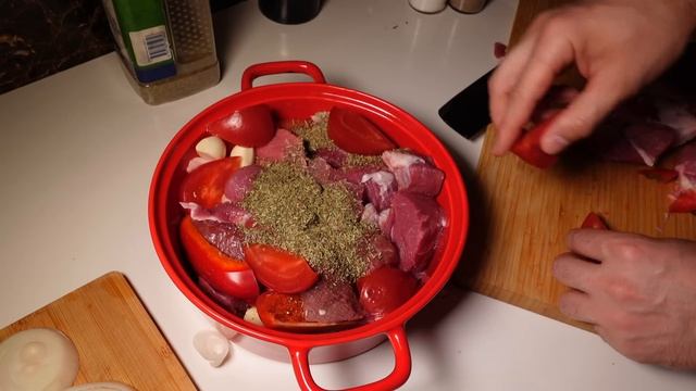 НЕЖНАЯ ГОВЯДИНА В ВИНЕ В ДУХОВКЕ! простой и вкусный #рецепт смотреть онлайн