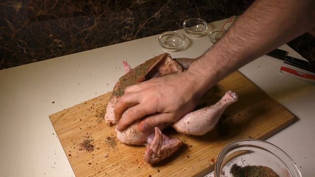 СОЧНАЯ КУРИЦА В ДУХОВКЕ! простой и вкусный #рецепт смотреть онлайн