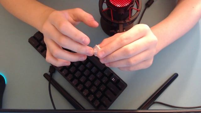 Razer Huntsman Mini Review(PURPLE SWITCH)
