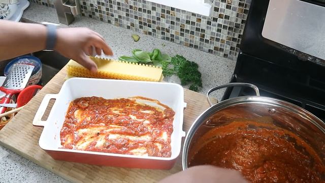 How To Do Lasagna Right | CaribbeanPot.com смотреть онлайн
