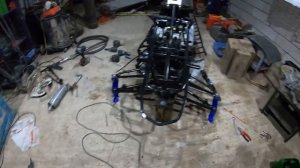 Собираем 2 КАПИТАНА ХР-250  из болтов и гаек для Павла , и Алексея с Питера.8 серия СБОРКА СНЕГОХОДА