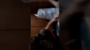 Делаем неньютоновскую жидкость из муки и воды бабушка бабушка