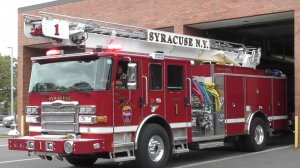 Настоящие пожарные машины 🚨 Развивающее детское видео