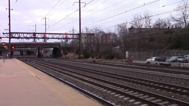 Full HD 60 FPS: Amtrak Holiday Extra 1063 w/ MARC Equipment at Trenton Transit Center 11/25/18 смотреть онлайн