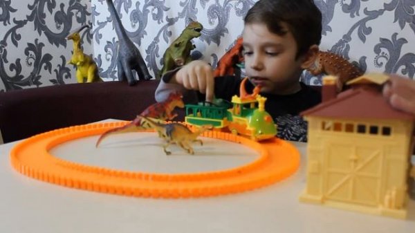 Мультфильм про динозавров для детей