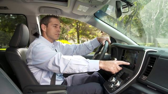 2015 Toyota Sienna Driver Easy Speak смотреть онлайн