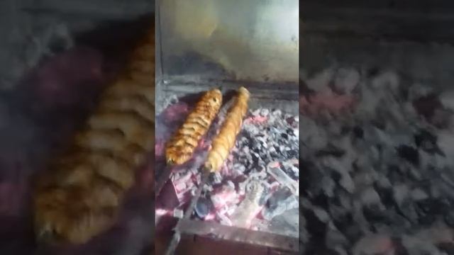 ЛЮЛЯ КЕБАБ. СОЧИ ЛЮБИМЫЙ ГОРОД. РЯДОМ С ЧЁРНЫМ МОРЕМ. НАИВКУСНЕЙШИЙ ФАРШ,ПРИГОТОВЛЕННЫЙ НА УГЛЯХ... смотреть онлайн