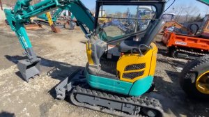 Как управлять мини экскаватором!