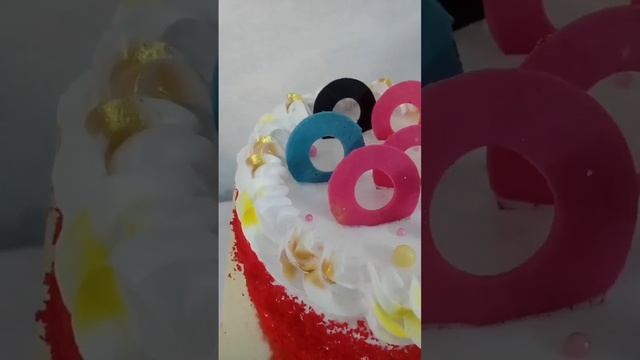 Red velvet cake,cake decoration #cake design #red# смотреть онлайн