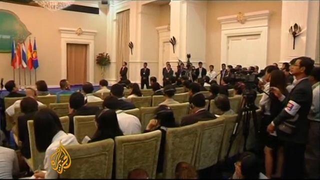 China-Philippines in tense standoff смотреть онлайн