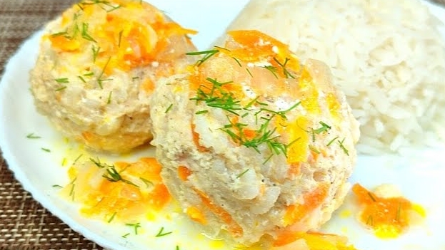 Очень нежные КУРИНЫЕ ТЕФТЕЛИ в сметанном соусе. смотреть онлайн