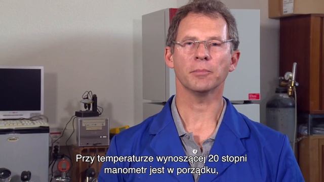 Kalibracja na miejscu za pomocą manometru mechanicznego смотреть онлайн