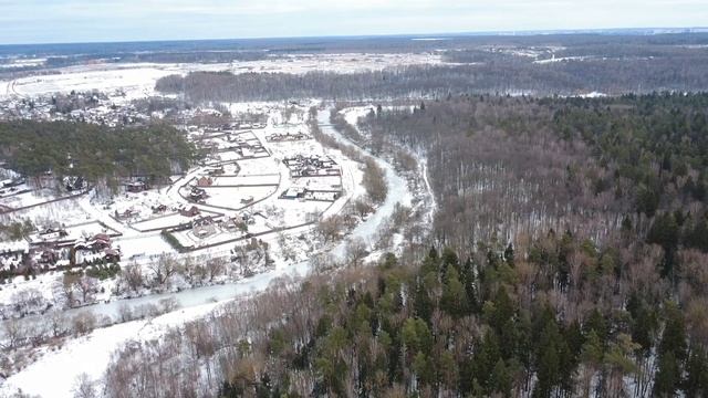 Дневной полёт в хорошую погоду на DJI Mini 4K