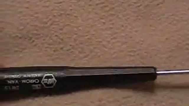 DJ A-L What type Of Screw Drive You Will Need смотреть онлайн