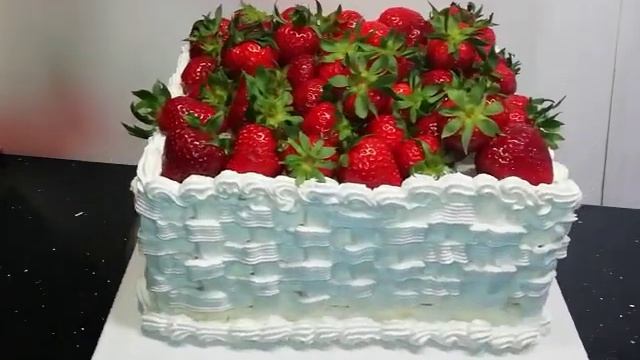 Тортик Корзинка с ягодами от katyacakes смотреть онлайн