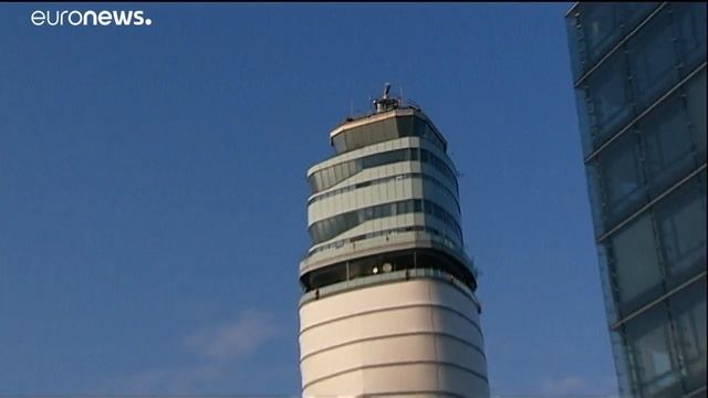 Wieder neue Fluglinie: Billig-Airlines kämpfen um Wien смотреть онлайн