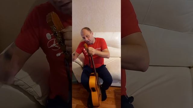 Никогда не ставьте металлические струны на классическую гитару!!!! #гитара #guitar #guitarlesson смотреть онлайн