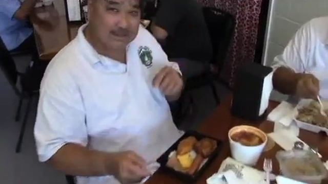 Sumo Drive Inn & Catering - Tiny TV смотреть онлайн