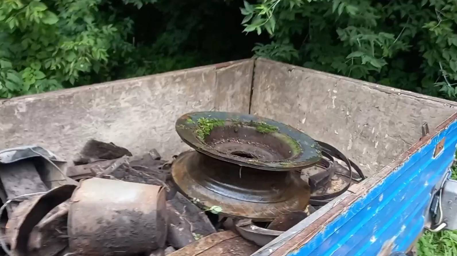 КЛАССНЫЙ КОП НА КРАЮ ДЕРЕВНИ!!!