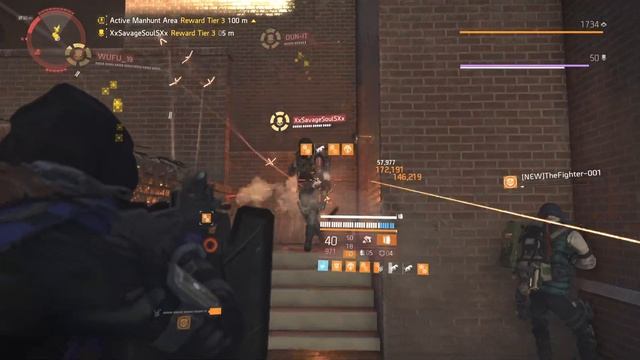 Farming Manhunt? Kill 3 Keep 1 Alive,we Are DZc-_ -!