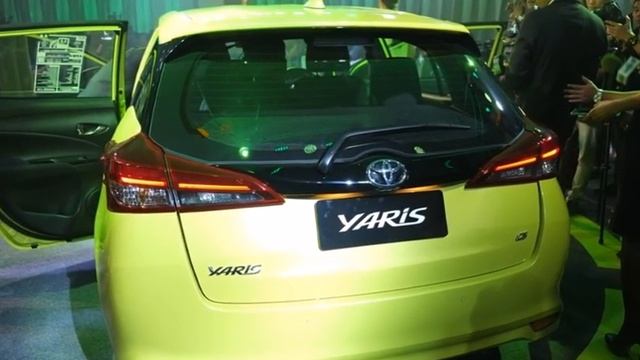 2018 Toyota Yaris Facelift смотреть онлайн