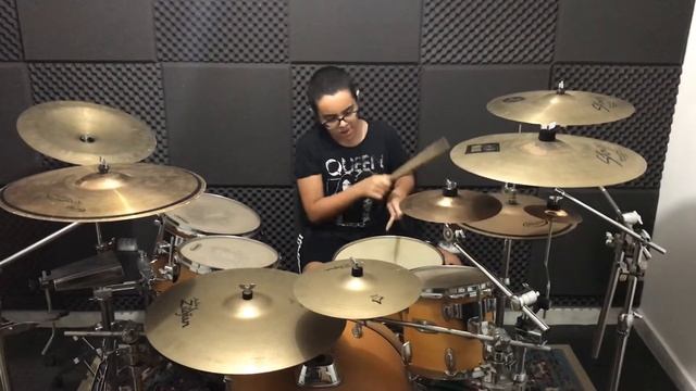 Heitor Drummer - QUEEN - The Show Must Go On🎤 (Drum Cover) | #Presente смотреть онлайн
