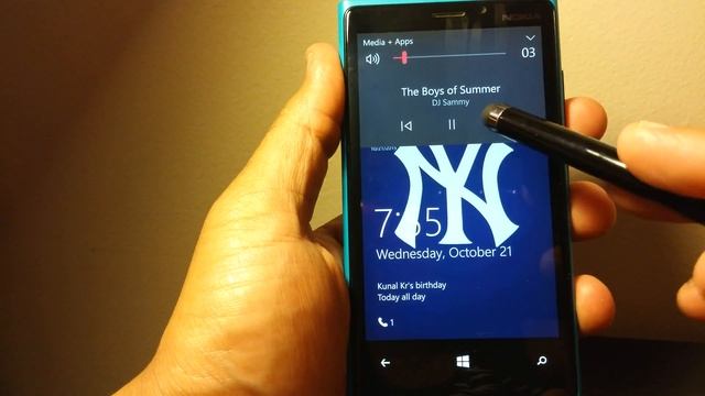 Windows Mobile 10 10572 Lockscreen Bug Lumia 920 смотреть онлайн