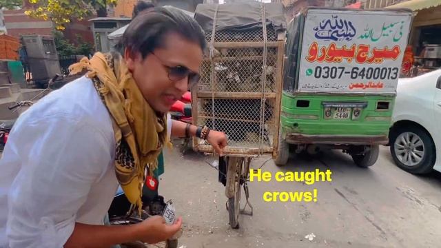 Old Lahore Charm - Shahi Mohalla (The Royal Neighborhood), Wrestling, Releasing Birds and Lassi смотреть онлайн