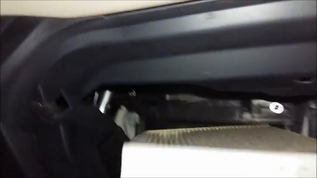 Cleaning air conditioning filter toyota corolla смотреть онлайн