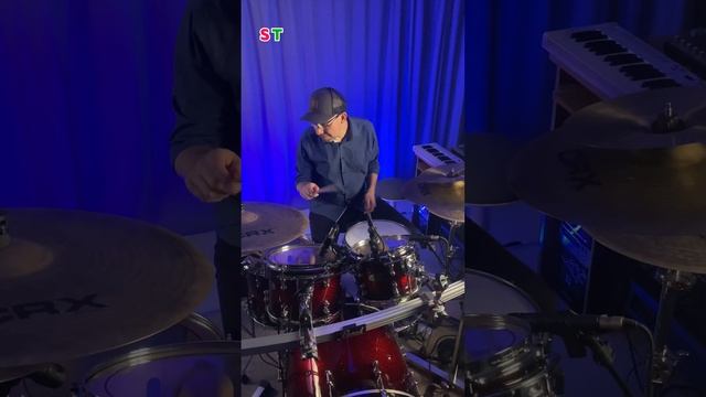 Easy Drum Fill 04 смотреть онлайн