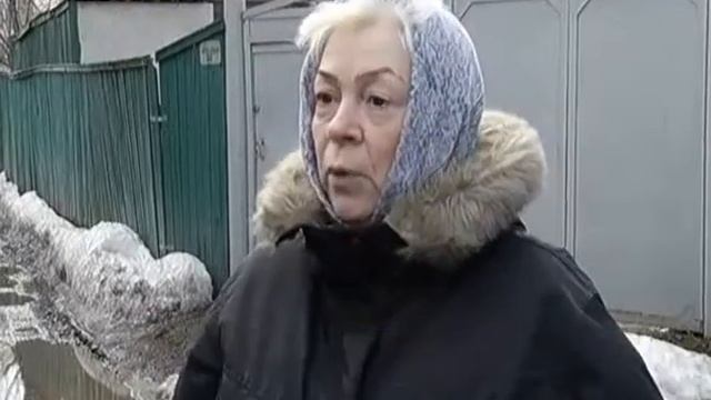 03.04.2013. Талий сніг підтопив частину будинків на вулиці Ватутіна у селищі Жуляни смотреть онлайн