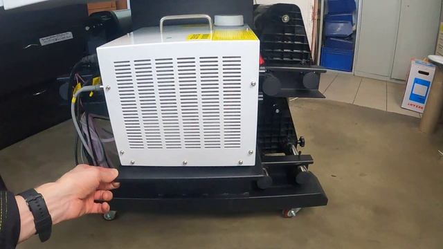 Обзор нового УФ ДТФ принтера Volk PRO 30 со встроенным горячим ламинатором смотреть онлайн