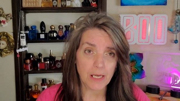 Lancome Oud Bouquet VS Swiss Arabian Shaghaf Oud Fragrance Review & Comparison 2021