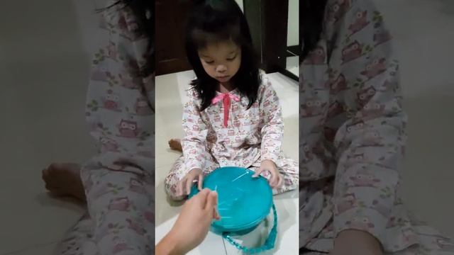 Selena VK Opening another LOL смотреть онлайн