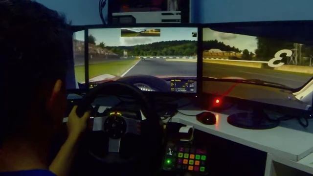 iRacing - Mazda MX5 @ Okayama - Global MX5 Cup on Triple Screen Setup смотреть онлайн