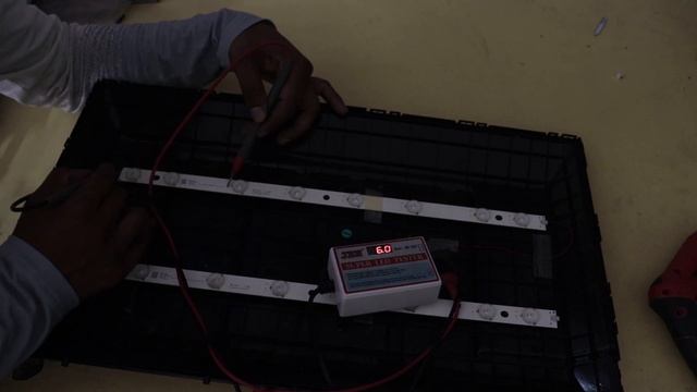 24" LED TV Black Screen & 9 time blinking problem repairing practical video смотреть онлайн