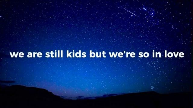 Ed Sheeran - Perfect (lyrics) смотреть онлайн