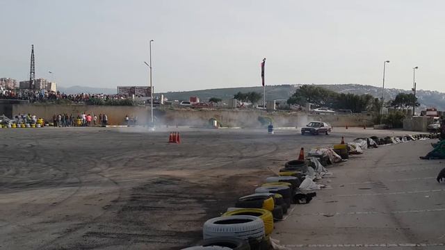 BMW E30 - Mtech 1 Calypso Red - S50B30 Swap - Drift training смотреть онлайн