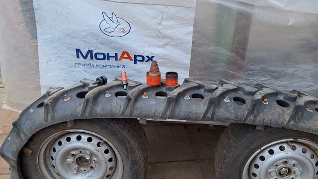 Гусеничный минитрактор. Гусеницы. смотреть онлайн