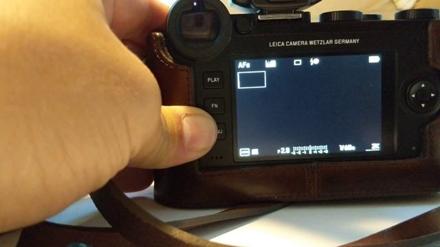 Leica CL loose connection with SF 40 flash смотреть онлайн