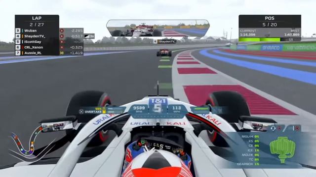 F1 Incident w/ Xenon смотреть онлайн