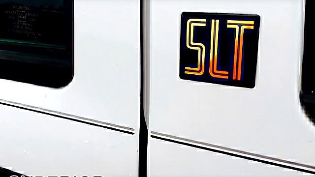 1996 GMC  Jimmy SLT - Superior Auto Group