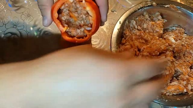 Фаршированный перец "По-деревенски". Рецепт из старых записей бабушки, очень вкусно! смотреть онлайн