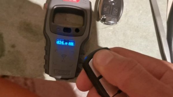 vvdi mini key tool test remote et chips